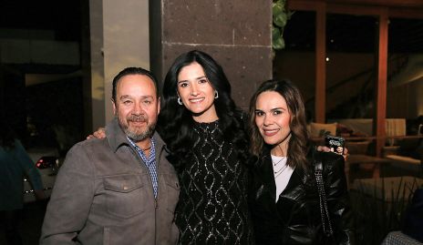  Juan Carlos Conde, Ale Cano y Alejandra Díaz de León.