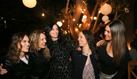  Priscila González, Alejandra Díaz de León, Ale Cano, Mónica Mateos, y Bárbara Berrones.