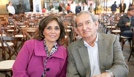  Paulina Humara y Gerardo González.