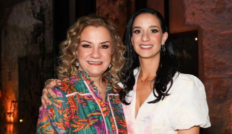  Ana Luisa Torres y Luli Lamas.