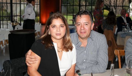  Sara Berones y Víctor Barrales.