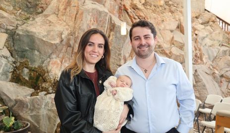  Majo y Brandon con María Paula Rodríguez.