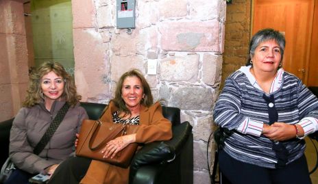  Vicky Azuara, Yolanda Rangel y Lorena Alvarado.