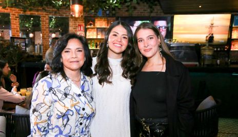  Ana Rangel, Andrea Ortiz y Verónica Pérez.