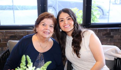  Alina Manzo y Andrea Ortiz.