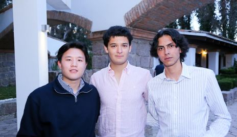  Hyun, Santiago Ávila y Juan Pablo Compean.