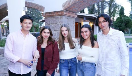  Santiago Ávila, Nuria Torrescano, María, Dani Abella y Juan Pablo Compean.