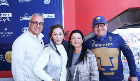  Enrique Morales, Ángeles Barba, Nayelli Rodríguez y Roberto Pérez.