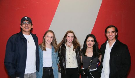  José Armando Rubio, Mildret Naranjo, Paula Parra, Andrea Arauz y Alfredo Wong.