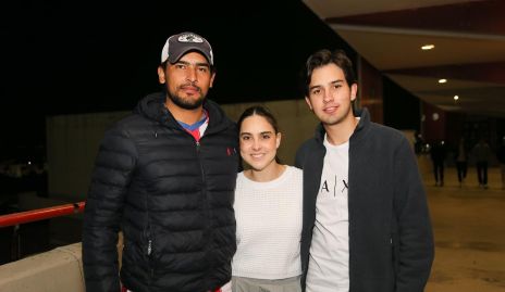  Tirso, Bárbara y Diego González.