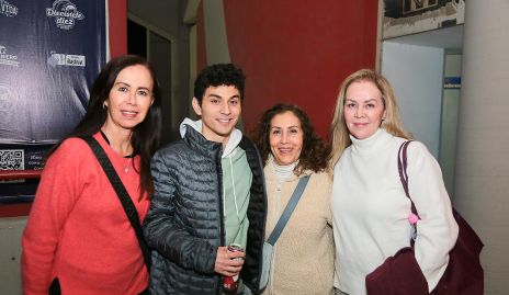  Ana, Yael, Yanela y Elba.