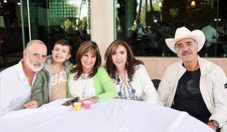  Ricky Villalba, Claudio Valle, Martha García, Martha Abud y Marco Güemes.