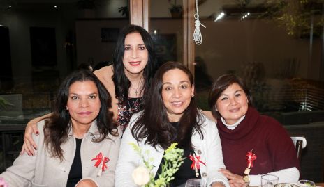  Georgina Gutiérrez, Manena Alonso, Nora Armendáriz y Sara Treviño.