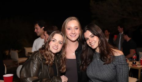  Katia Raitarski, Caro Duque y Ánika Lozano.