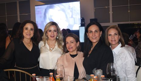  Blanca Macías, Paty Annette Ruiz, Claudia Quintero, Marcela de la Maza y Miriam González.