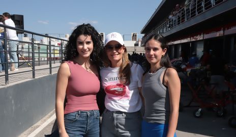  Valentina Herrera, Cynthia Valle y María Herrera.