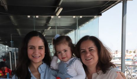  Claudia Villasana, María Emilia Villasana, Claudia Ávila, Ale Ascanio y Sebastián Villasana.