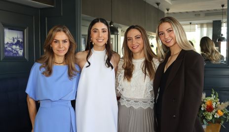  Olga Suárez, Andrea de la Torre, Edith Leyva y Ale Alessi.