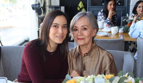  Romina Cuevas y Ruth Zacarías.