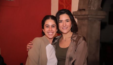  Natalia Navarro y Ana Paula González.