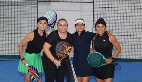  Elsa Tamez, Güera Gutiérrez, Elvira Sánchez y Coco Vargas.
