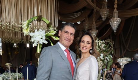  Amadeo Calzada y Alejandra Salas.