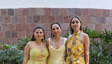  Daniela Fonseca, Claudia Pérez y Verónica Martínez.