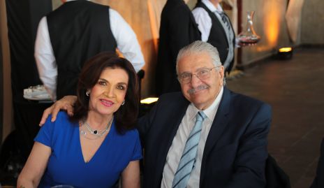  Rosa Elena Velasco y Salim Dip.