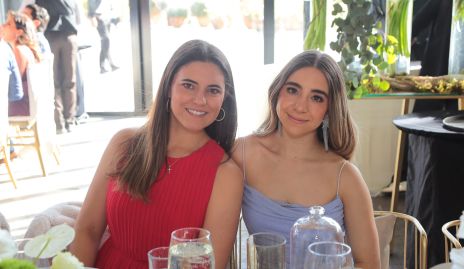  María Dolores Gómez y Estefanía Leija.