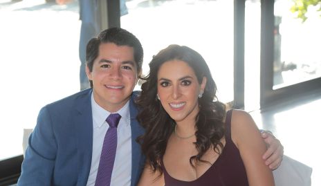  Arturo Hernández y Regina Oliva.