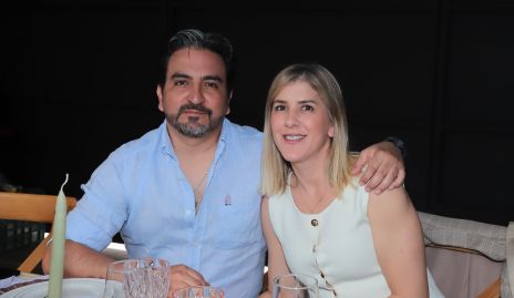  Joaquín de la Mora y Lucía Nava.