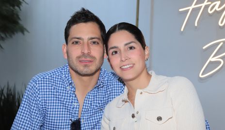  Arturo Hernández y Daniela González.