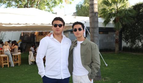  Arturo Payán y Juan José Leos.