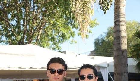  Arturo Payán y Juan José Leos.