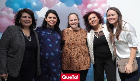  Bertha Navarro, Pili Zapata, Andrea Díaz Infante, Pili Castro y Fátima Castro.