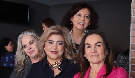  Lourdes Zapata, Anyul Martínez, Pili Castro y Carmen Zapata.
