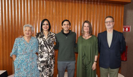  Galardonados Azul y Oro 2025, Maru Igueravide, María Angélica Martínez, Ramón Zacarías, Isabel Torre y Fernando Matienzo.