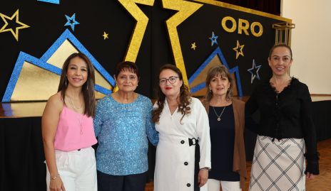  Susana Tello, Elsa de Félix, Ruth Martínez, Marianela Durán y Elizabeth López.