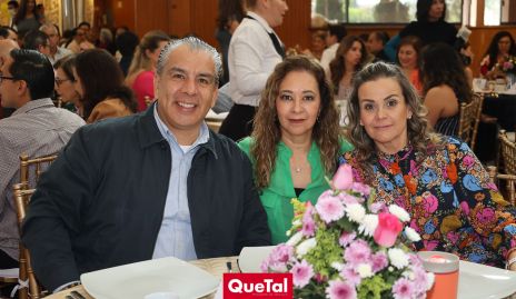  Luis Cárdenas, Magui Martínez y Mónica Portillo.