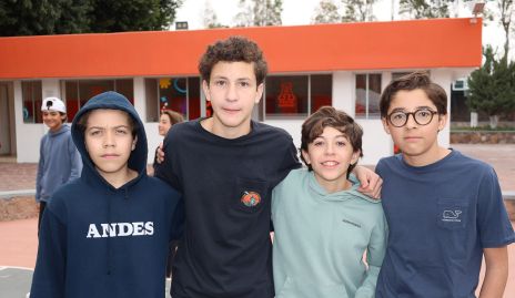  Jero Villegas, Santiago Villasana, Gonzalo Benavente y Conrado Stevens.