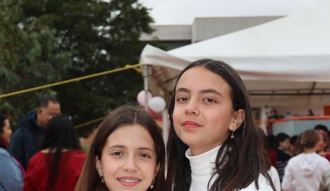  Andrea Romero y Maya Vázquez.