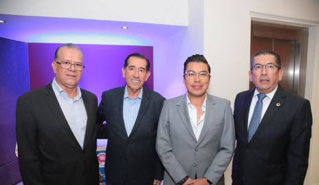  Fernando Chávez, Félix Bocard, y Gerardo Bocard.