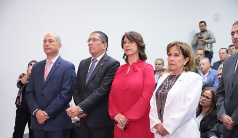  Jorge Guerra, Gerardo Bocard, Imelda Elizalde y Gómez Garza.