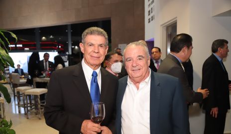  Rafael y Alejandro Mancilla.
