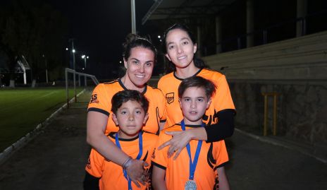  Diego Guerrero, Belén Leboreiro, Mónica Villanueva y Andrés Vázquez.