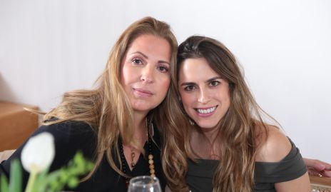  Vero Aguirre y Paulina Aguirre.