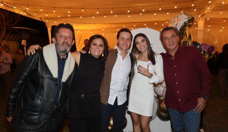  Anyul Kury, Franco Safont, Sofía Hernández y José Safont.