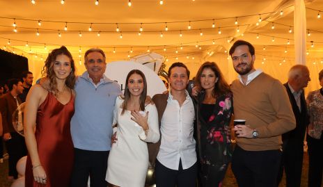  Lucía Hernández, Oscar Hernández, Sofía Hernández, Franco Safont, María Aurelia Zermeño y Oscar Hernández.