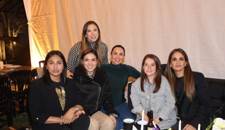  Sofía Segovia, Paola Jasso, July Valle, Amaya Rosillo, Jessy Gallegos y Mariana.