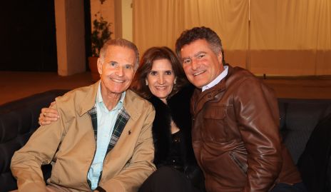  Carlos Hernández, María Dolores Hernández y Jorge Gómez.